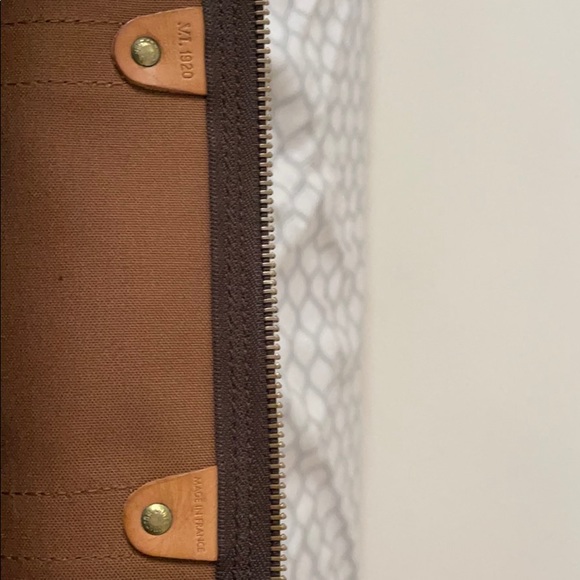 Louis Vuitton keepall 50 with strap. Authentic. - Picture 3 of 4